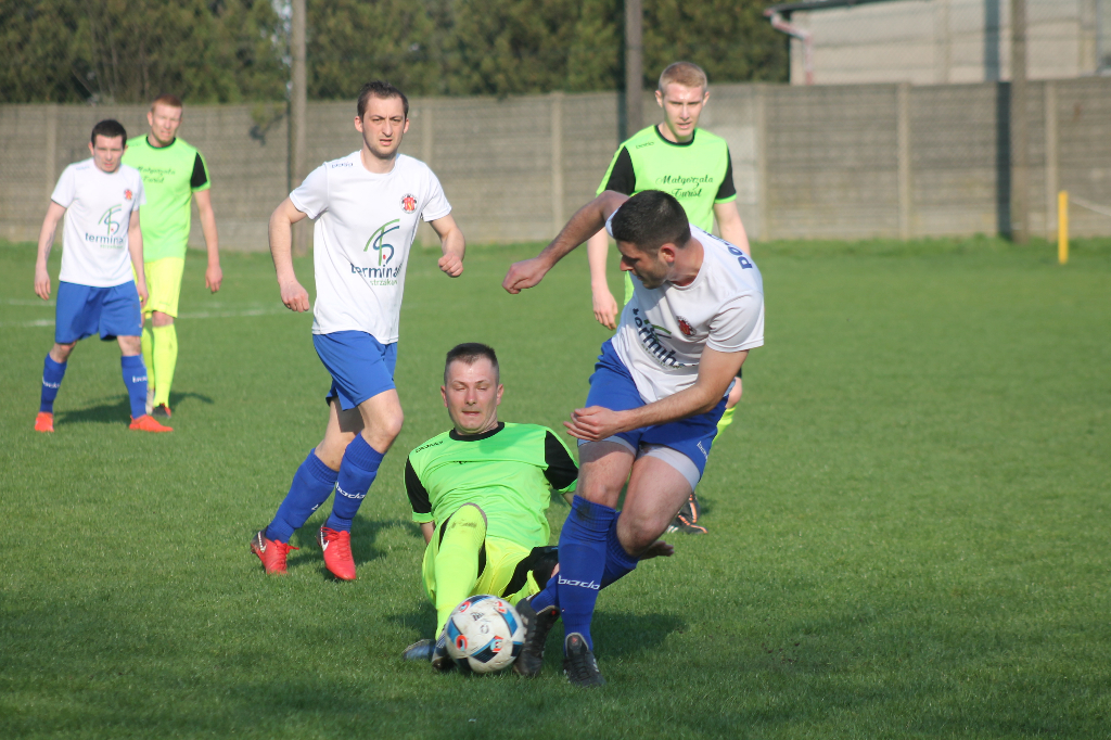 Sześć bramek, podział punktów FOTO