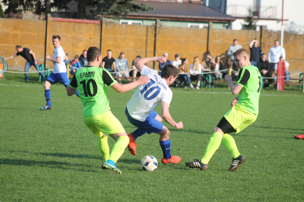 Sześć bramek, podział punktów FOTO