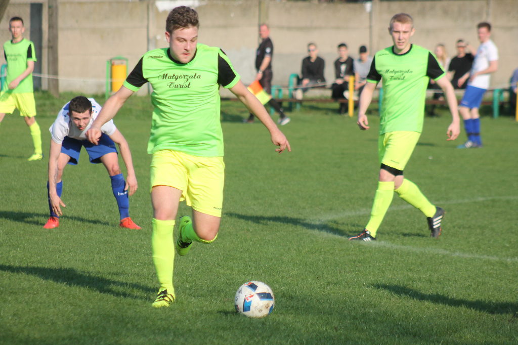 Sześć bramek, podział punktów FOTO