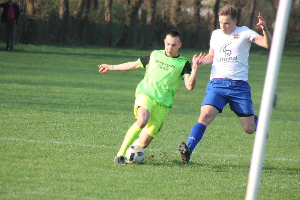 Sześć bramek, podział punktów FOTO