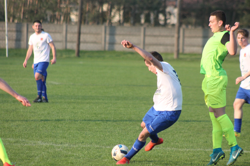Sześć bramek, podział punktów FOTO