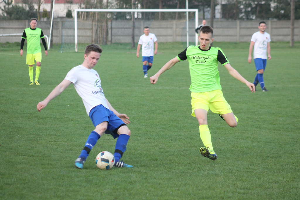 Sześć bramek, podział punktów FOTO