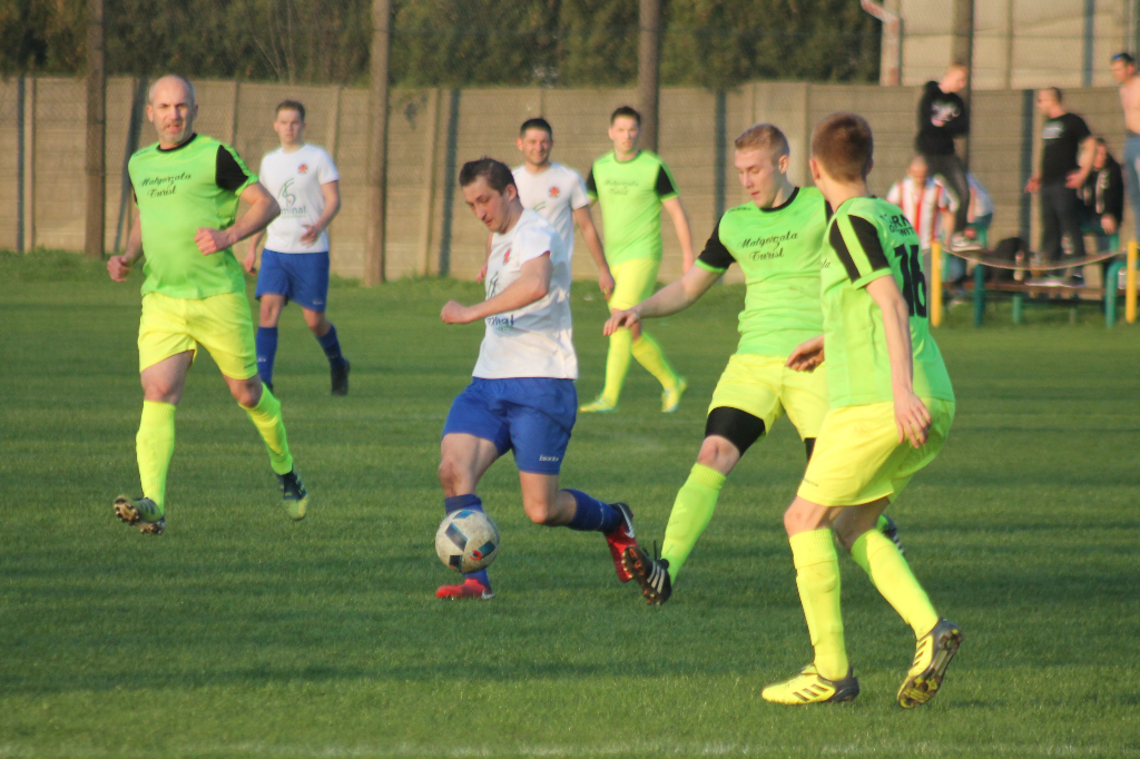 Sześć bramek, podział punktów FOTO