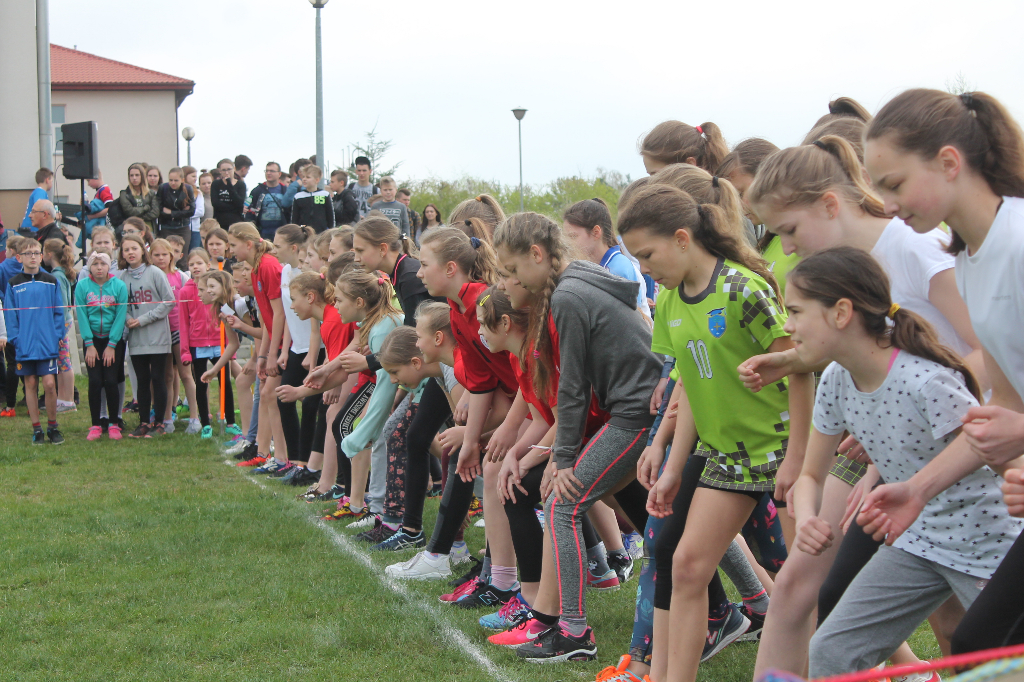 Przełajowe mistrzostwa powiatu ZDJĘCIA