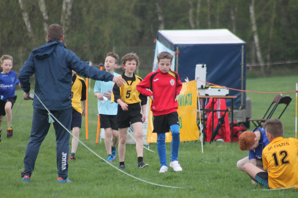 Przełajowe mistrzostwa powiatu ZDJĘCIA