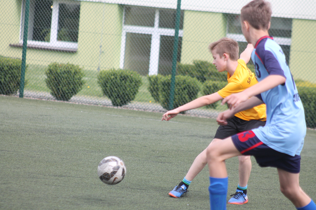 Trójka wygrywa powiatowy finał