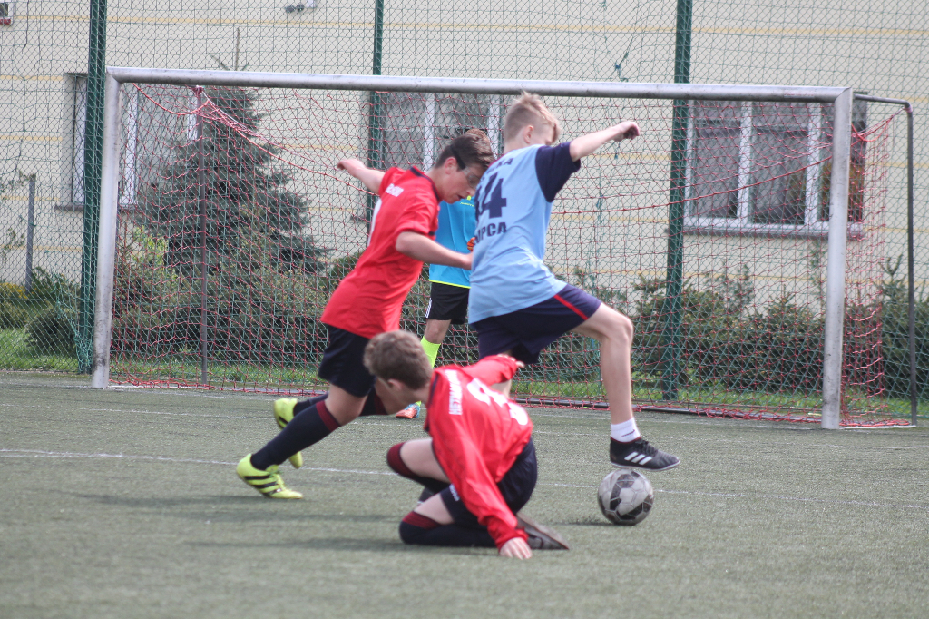 Trójka wygrywa powiatowy finał