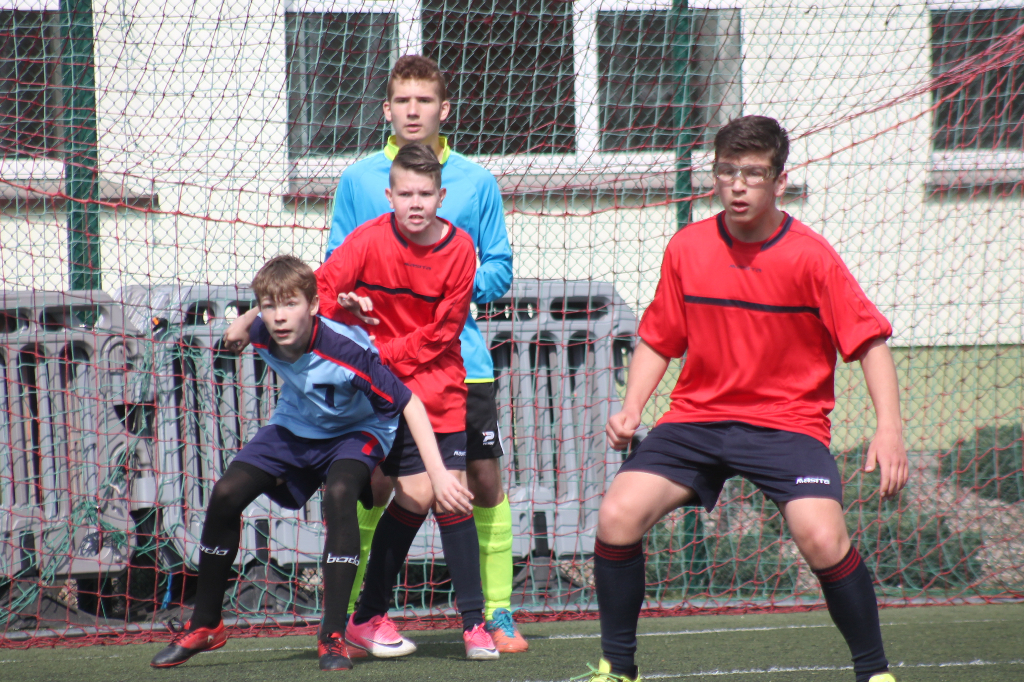 Trójka wygrywa powiatowy finał