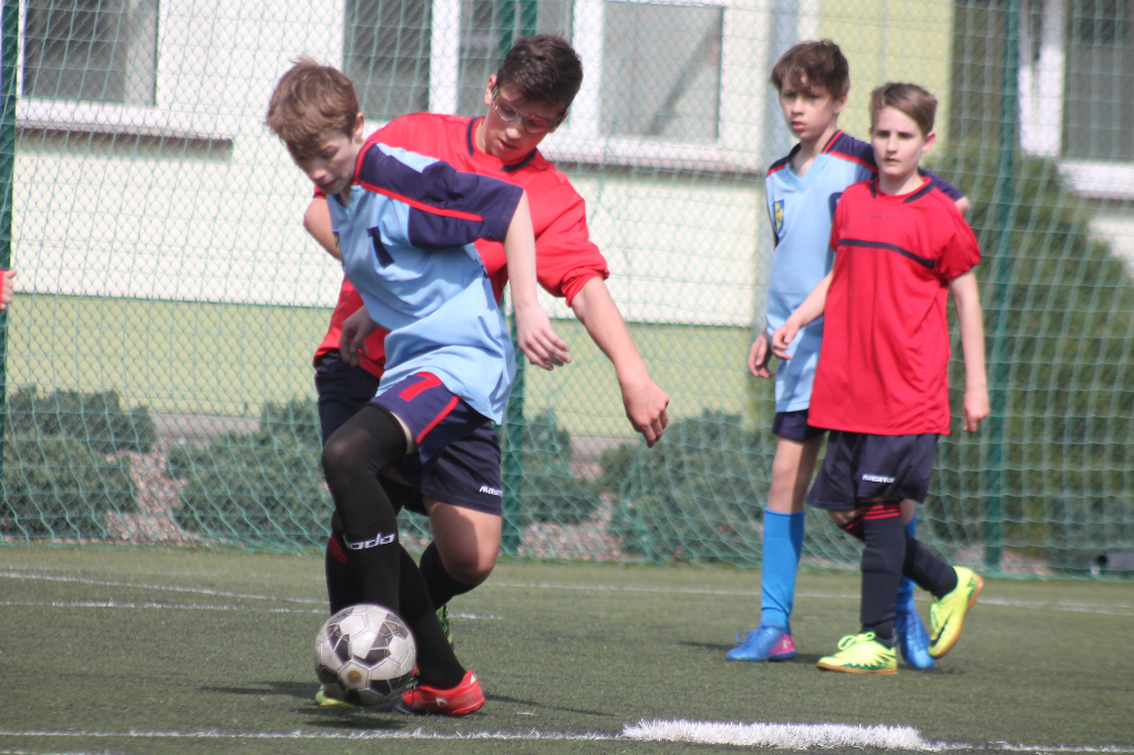 Trójka wygrywa powiatowy finał