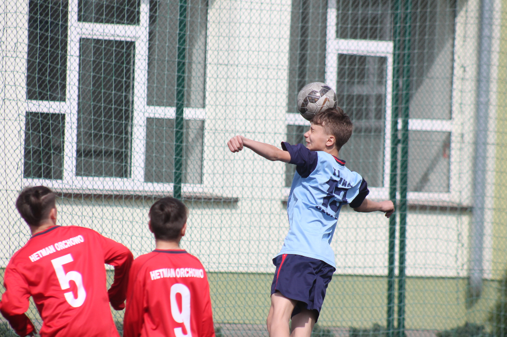 Trójka wygrywa powiatowy finał