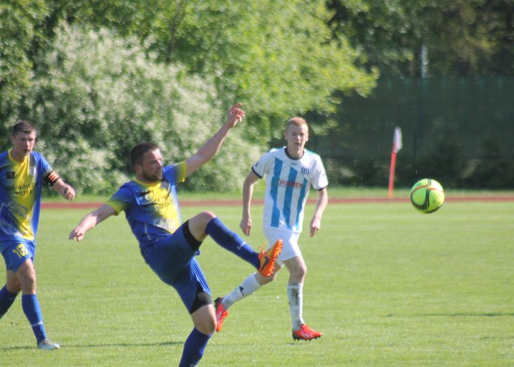 Kolejne wygrane młodzików i seniorów