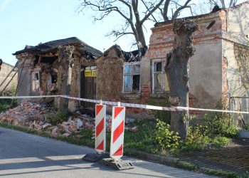 Runął budynek w Lądku