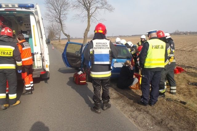 Matka i córki ucierpiały w wypadku ZDJĘCIA