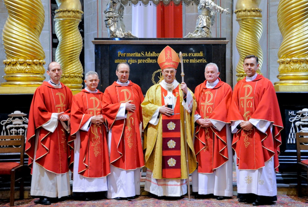 Duże wyróżnienie dla ks. Dariusza Kolskiego