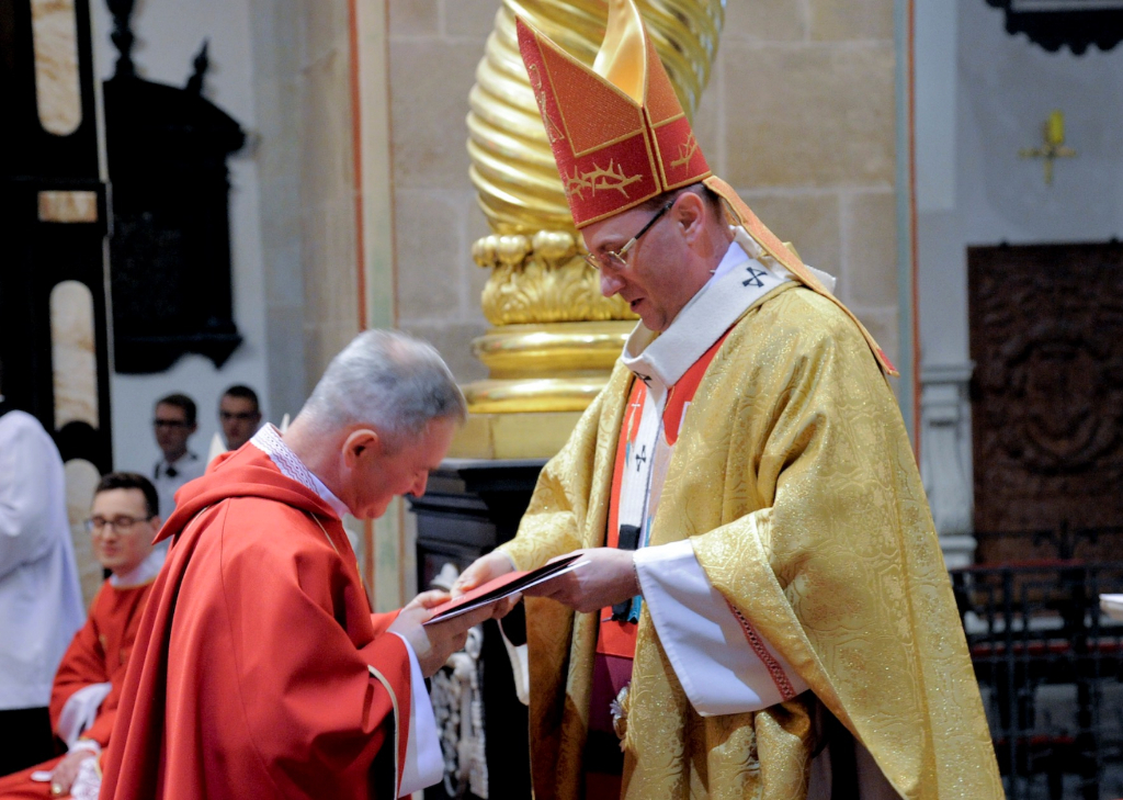 Duże wyróżnienie dla ks. Dariusza Kolskiego