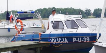 Policjanci mają nową łódź