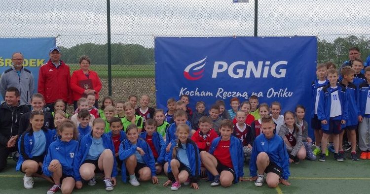 „Kocham Ręczną na Orliku”- powiatowe eliminacje
