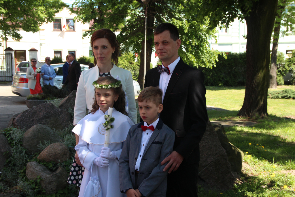 Komunia w Wawrzyńcu ZDJĘCIA