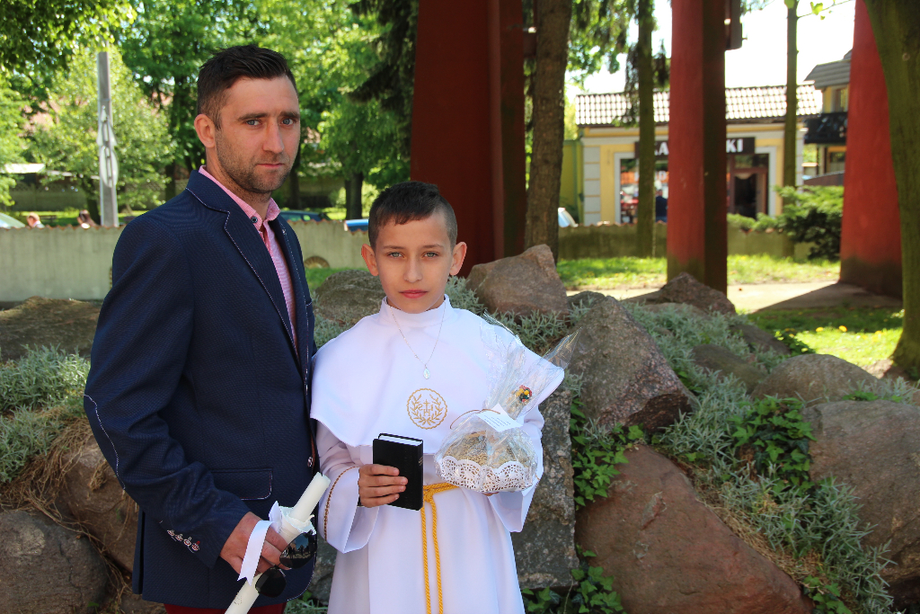 Komunia w Wawrzyńcu ZDJĘCIA