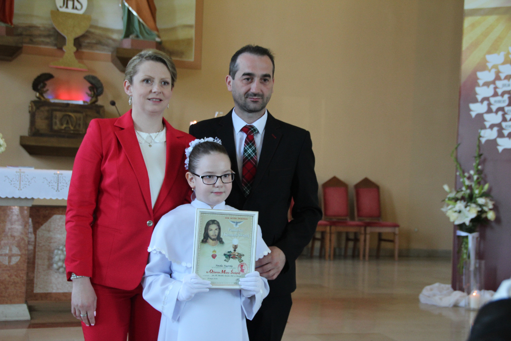 Komunia w Kozalu. Dziś świętuje III c ZDJĘCIA