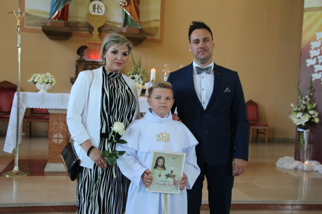 Komunia w Kozalu. Dziś świętuje III c ZDJĘCIA