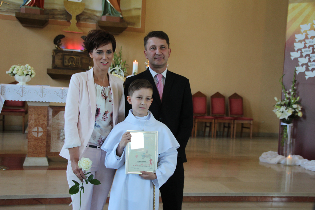 Komunia w Kozalu. Dziś świętuje III c ZDJĘCIA