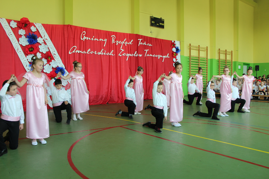 Przegląd Ludowych Zespołów Amatorskich w Cieninie