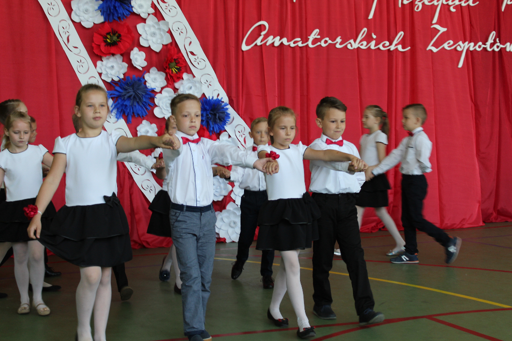 Przegląd Ludowych Zespołów Amatorskich w Cieninie