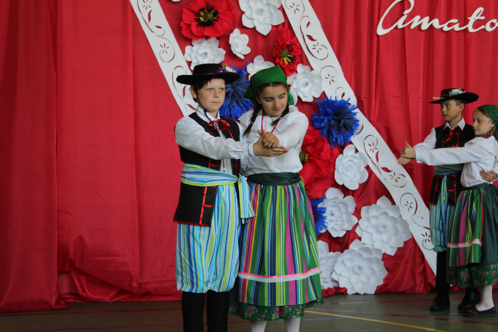 Przegląd Ludowych Zespołów Amatorskich w Cieninie