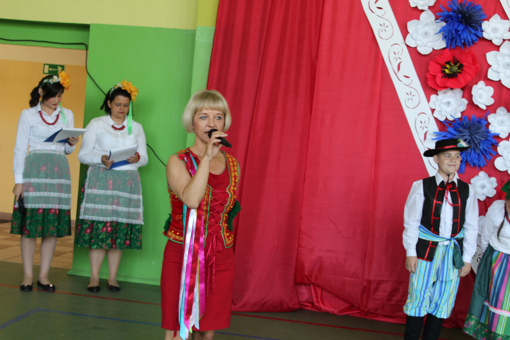 Przegląd Ludowych Zespołów Amatorskich w Cieninie