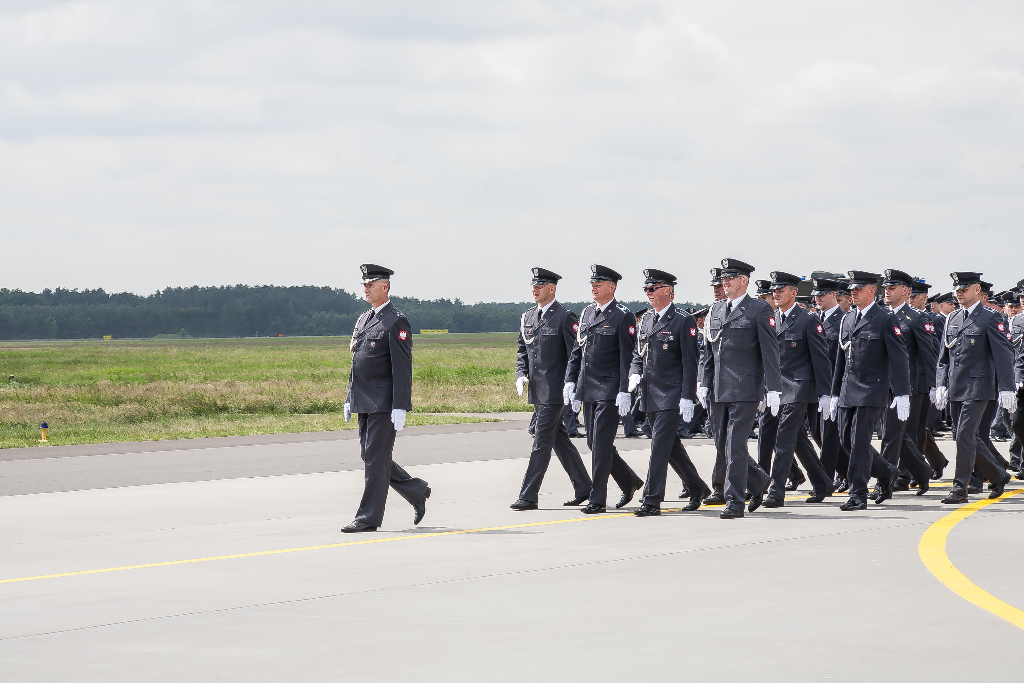 Święto na lotnisku. Zobacz zdjęcia
