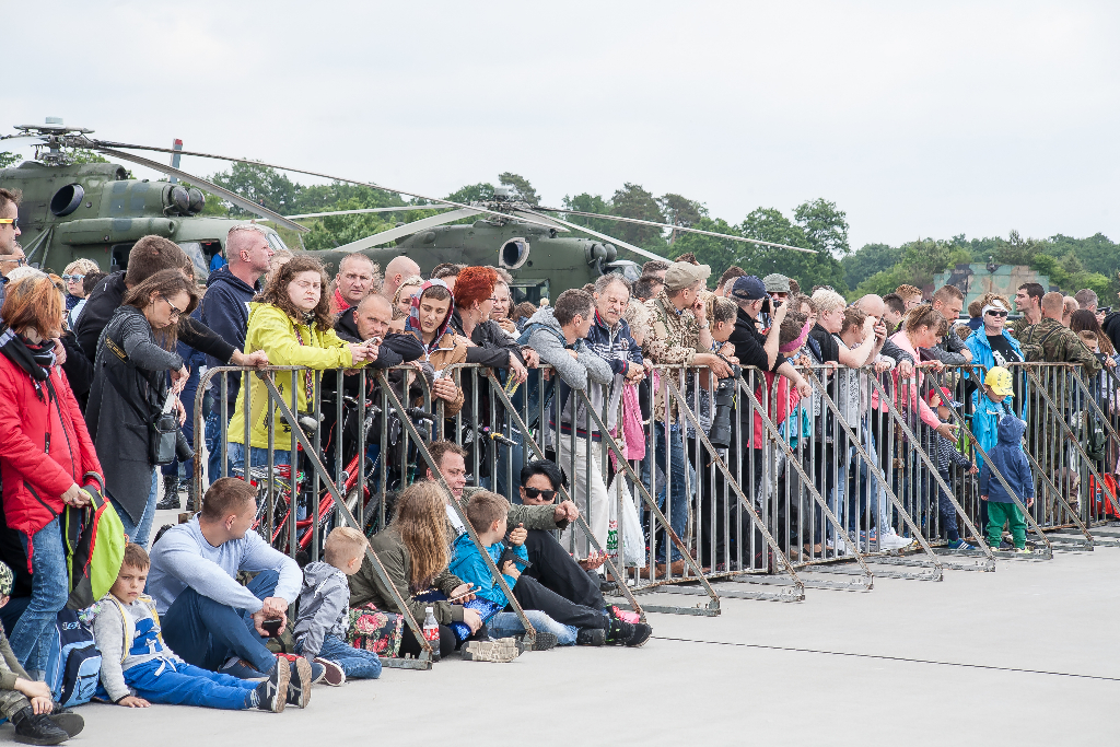 Święto na lotnisku. Zobacz zdjęcia