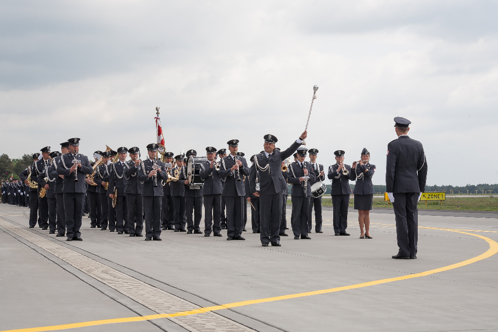 Święto na lotnisku. Zobacz zdjęcia