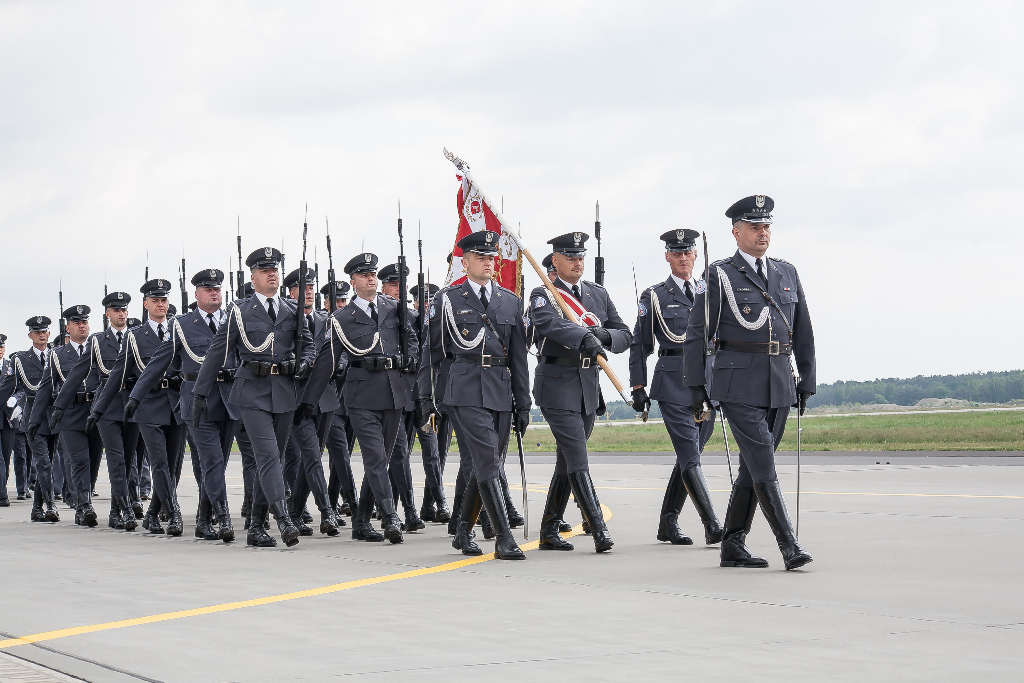 Święto na lotnisku. Zobacz zdjęcia