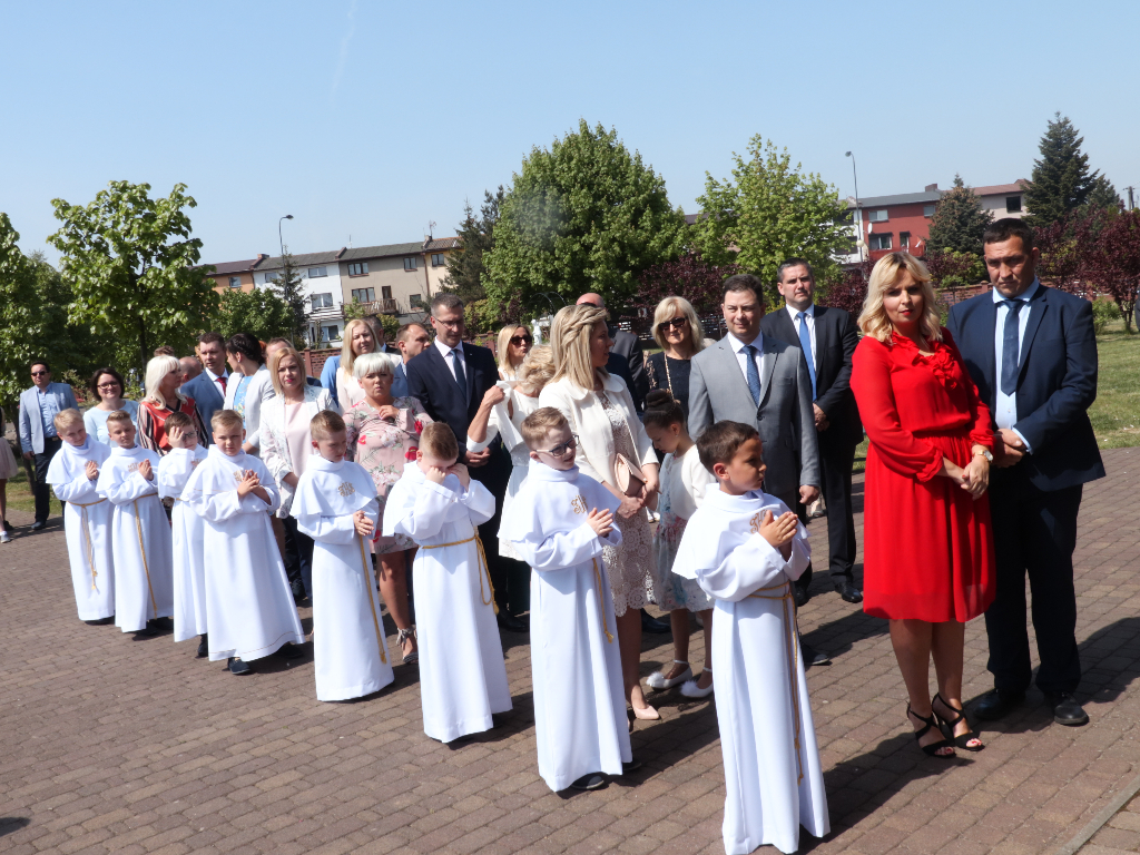 Komunia w Kozalu – klasa III f ZDJĘCIA