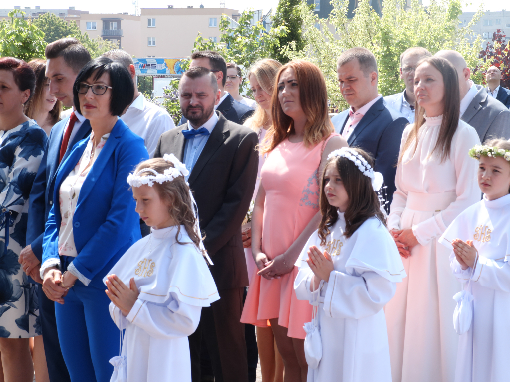 Komunia w Kozalu – klasa III f ZDJĘCIA