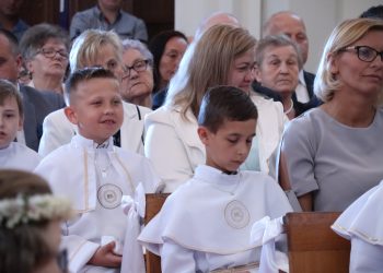 Komunia w Giewartowie FILM