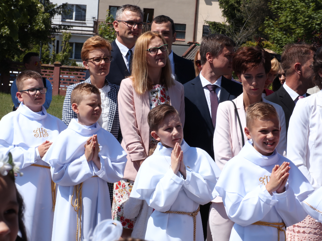 Komunia w Kozalu. Dziś świętuje III c ZDJĘCIA