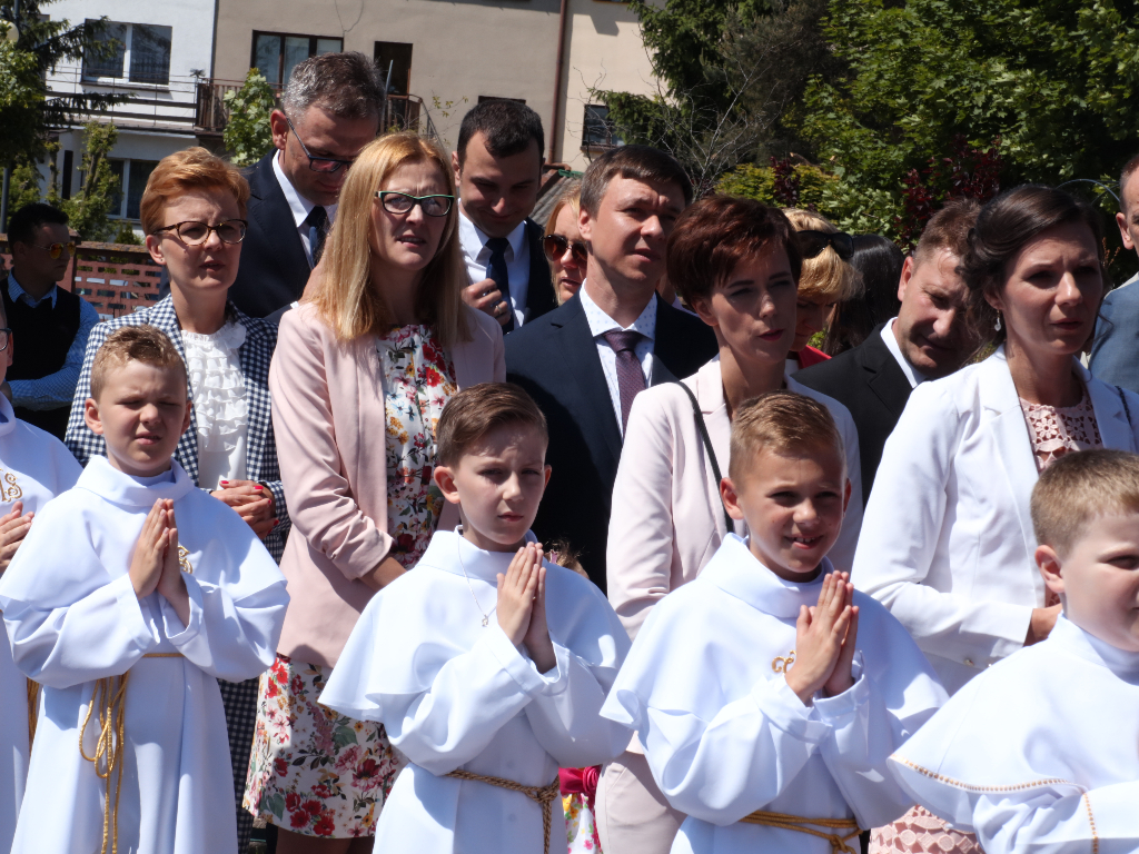 Komunia w Kozalu. Dziś świętuje III c ZDJĘCIA