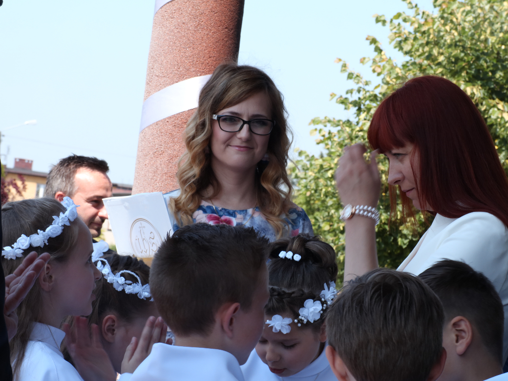 Komunia w Kozalu. Klasa III d ZDJĘCIA