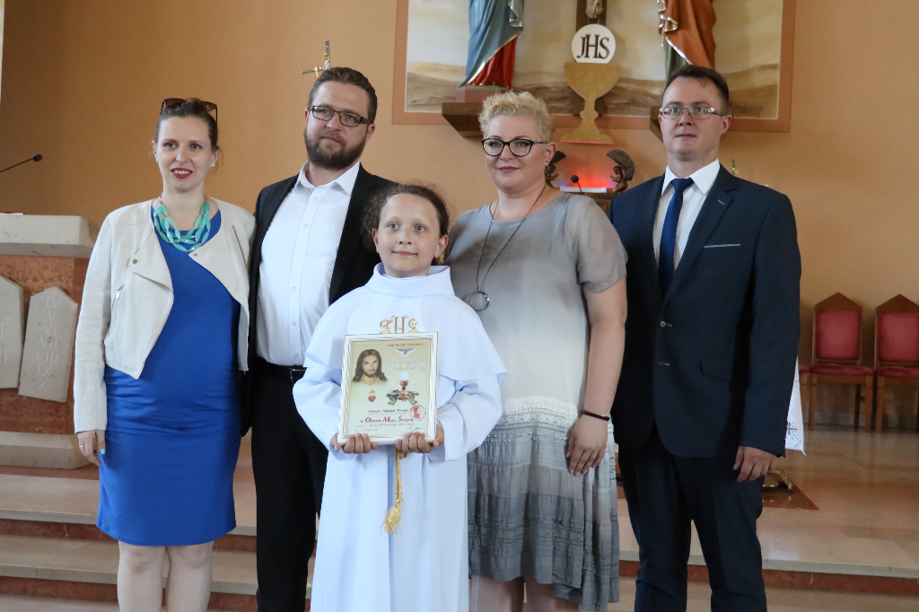 Komunia w Kozalu. Klasa III d ZDJĘCIA