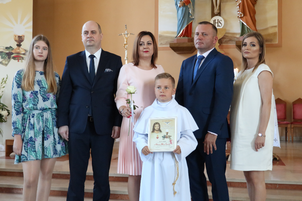 Komunia w Kozalu. Klasa III d ZDJĘCIA