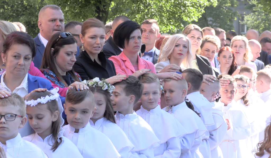 Komunia w Wawrzyńcu ZDJĘCIA