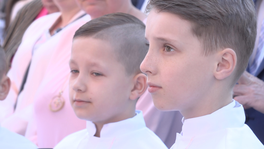 Komunia w Wawrzyńcu ZDJĘCIA