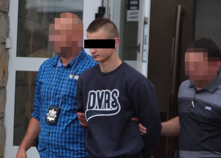 Napad na stację paliw. Dwie osoby zatrzymane