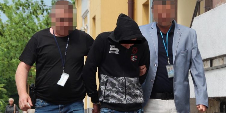 Napad na stację. Trzeci podejrzany już w rękach policji