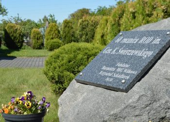 Zdemontują pamiątkę po burmistrzu