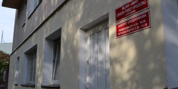 Kierownik „opieki” przerażony siedzibą