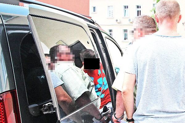 Umawiał się na seks z 14-latką