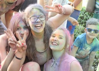 Kolorowa radość opanowała Słupcę FILM